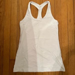 Lululemon cool razorback. Size 8. White